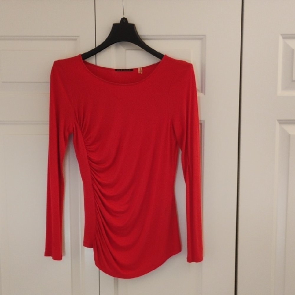 Tahari Small Top